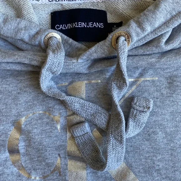 Calvin Klein crop hoodie - Picture 5 of 6